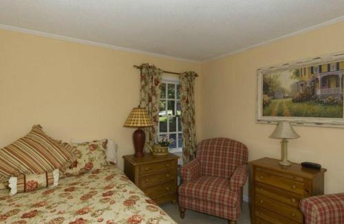 Blowing Rock Hotel | Hillwinds Inn - Blowing Rock