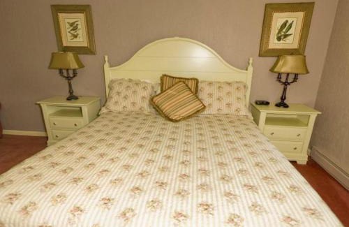 Blowing Rock Hotel | Hillwinds Inn - Blowing Rock
