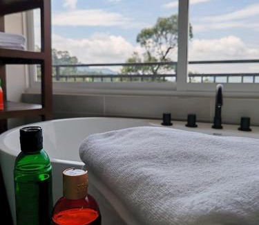 Hanguranketha Complejo | Hillwood Resort & Restaurant