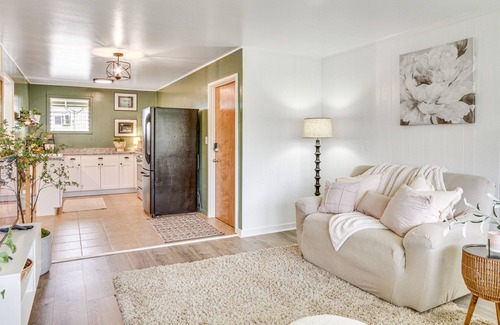 Hilo Apartamento | Hilo Apartment w/Lanai - 2 Mi to Beaches!