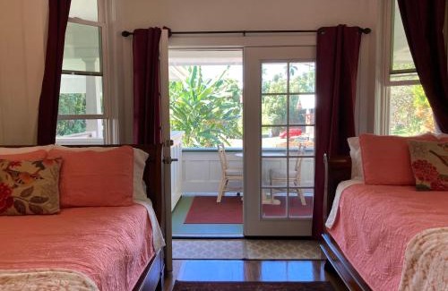 Hilo Cama Y Desayuno | Hilo Bay Oceanfront Bed and Breakfast