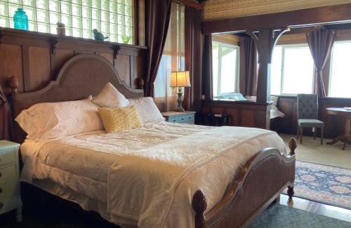 Hilo Cama Y Desayuno | Hilo Bay Oceanfront Bed and Breakfast