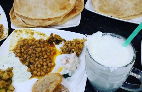 Lahore Hotel | Hilton Family Guest House
