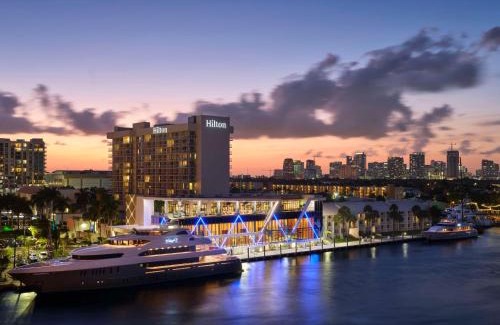 17th Street Causeway Complejo | Hilton Fort Lauderdale Marina