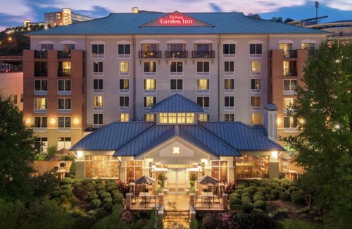 Downtown Chattanooga Hotel | Hilton Garden Inn Chattanooga Downtown