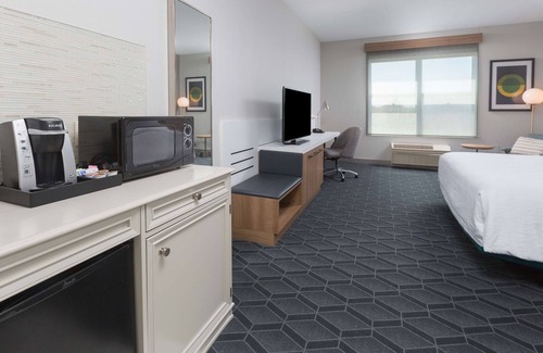 San Leandro Hotel | Hilton Garden Inn Oakland / San Leandro