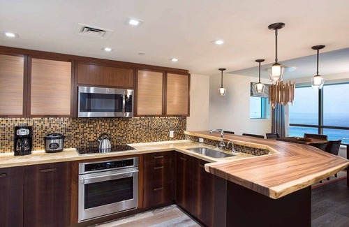 Ala Moana Complejo | Hilton Grand Island Penthouse: 3BR,3BA, Ocean Views on Waikiki Beach, Luxurious!