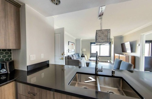 Las Vegas Condominio | Hilton Grand Vacations on the Las Vegas Strip - Cozy 2 Bedroom