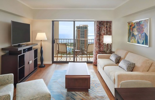 Waikiki Complejo | Hilton Hawaiian Village - Many Dates Available! - Hosted by Travelscowt