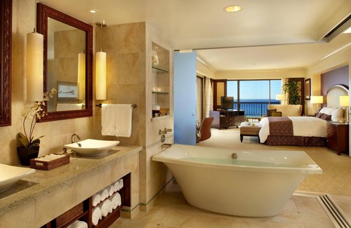 Waikiki Complejo | Hilton Hawaiian Village - Experience Paradise in a 2BR Villa - Sleeps 6