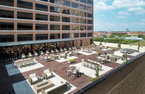 Texas Medical Center Hotel | Hilton Houston Plaza/Medical Center