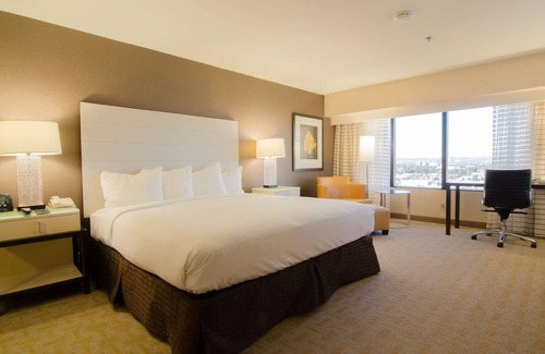Los Angeles Hotel | Hilton Los Angeles Airport