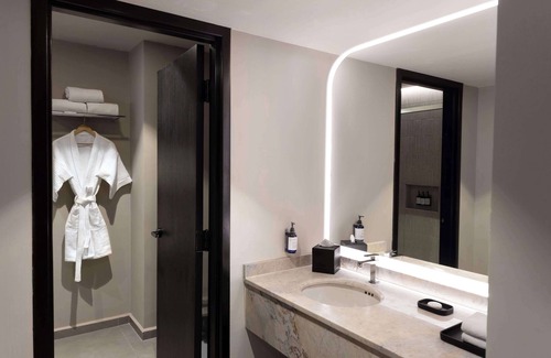 Venustiano Carranza Hotel | Hilton Mexico City Airport