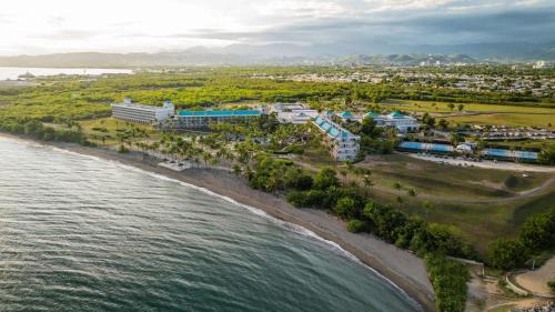 Playa Complejo | Hilton Ponce Golf & Casino Resort