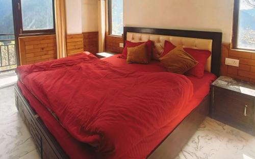 Kumharsain Casa | Himalayan Yew Camps and Homestay by StayApart