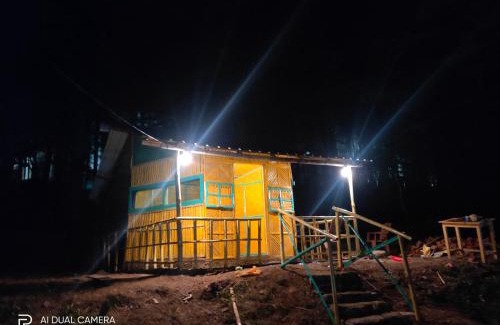 Dharamshala Cama Y Desayuno | Himtrek Stays,Mcleodganj