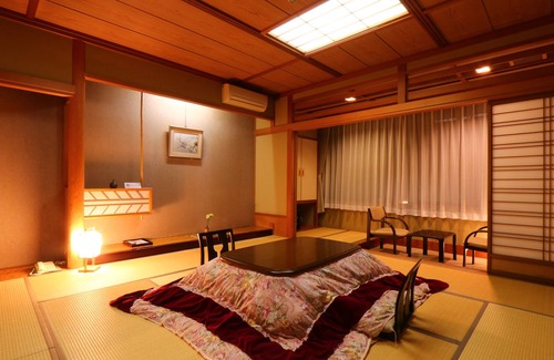 Hitoegane Casa | Hina no Yakata Matsunoi