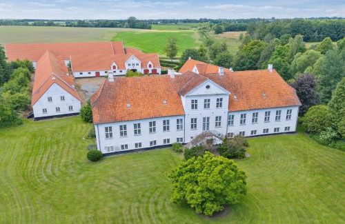 Ullerslev Casa | Hindemae Estate An Exclusive Experience in Scenic Surroundings
