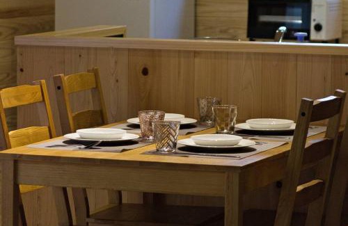 Shikanosato Onsen Chalet De Esquí | Hinoki no ie - Cottage with natural hot spring in a cypress bathtub