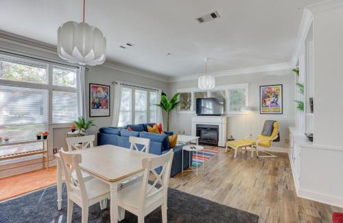 Midtown Casa | Hip and Spacious Midtown Cottage near Beale Street