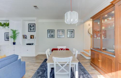 Midtown Casa | Hip and Spacious Midtown Cottage near Beale Street
