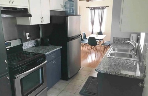 Normal Heights Casa | Hip & fun, cozy 2x1 mini-compound. Close 2 all!