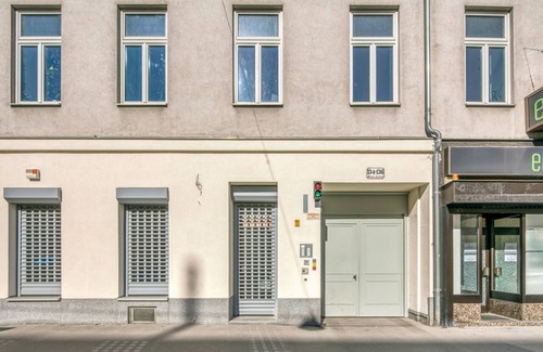 Matzleinsdorf Apartamento | Hip Margareten 2BR w/ Elevator near Matzleinsdorferplatz, by Blueground