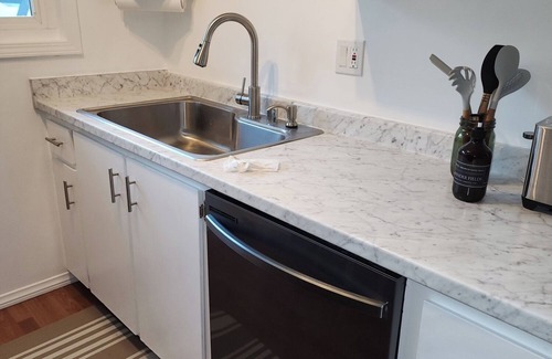 The Mesa Condominio | Hip Palm Springs Condo minutes from Downtown, Casino, Hiking Trails, and more!!