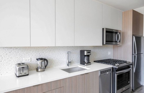 South Loop Apartamento | Hip South Loop Studio w/ Lounge, Pool & Gym near Grant Park, by Blueground