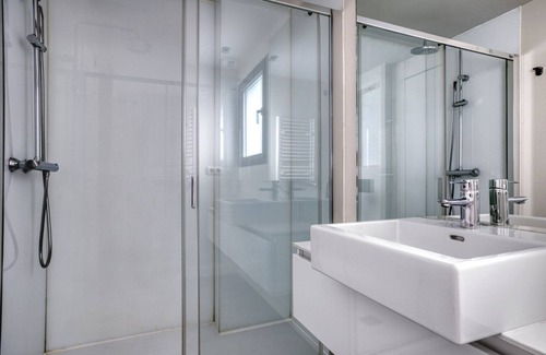 Vallehermoso Apartamento | Hip Vallehermoso 2BR w/ Gym & Pool nr Ciudad Universitaria, by Blueground
