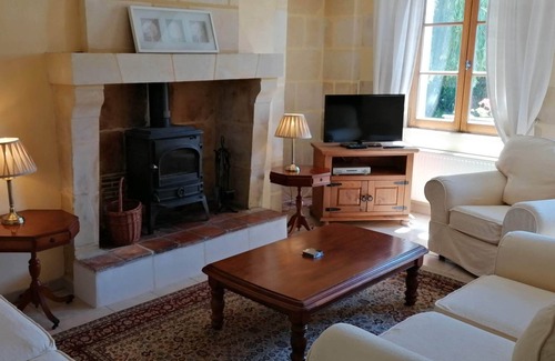 Le-Petit-Pressigny Cabaña | L'Hirondelle Cottage at Gites de La Richardiere