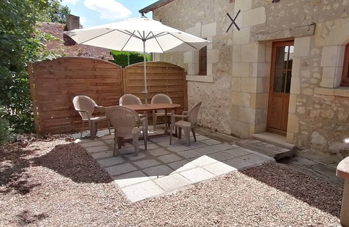 Le-Petit-Pressigny Cabaña | L'Hirondelle Cottage at Gites de La Richardiere