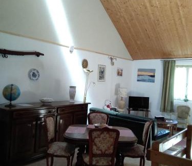 Fromental Apartamento | Hirondelles et mésanges