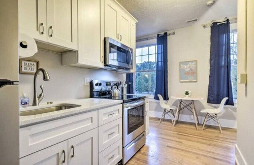 Southwest Raleigh Apartamento | Historic 1925 Apt Near Downtown!