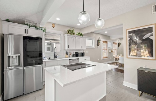 Riverside Casa | Historic 4BR Home centrally located in Riverside