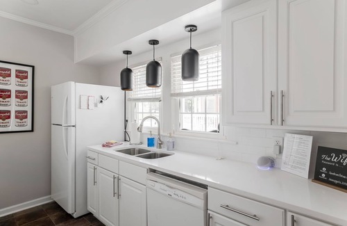 Burlington Casa | Historic 7-BR Mansion w/ Private Creek, Near Park