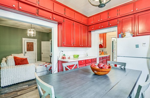 Aberdeen Casa | Historic Aberdeen Vacation Home w/ Yard!