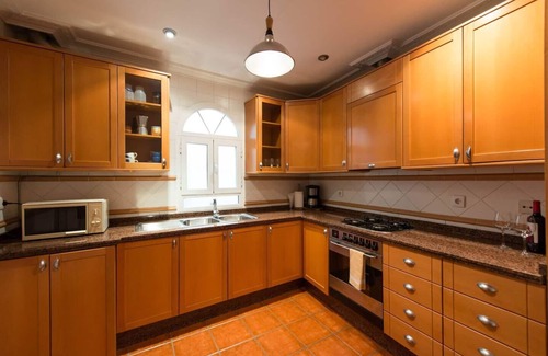 Alicante City Centre Apartamento | Apartamento histórico con vistas a la basílica de Santa María y a 2 min. del mar