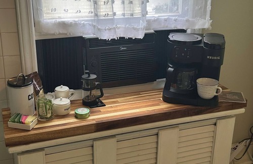 Old Southwest Apartamento | Historic Apartment in Roanoke Near Carilion Hospital & Downtown - Pet Friendly