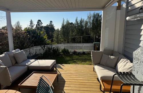 Tauranga Casa | Historic Barn Loft - Private & Spacious