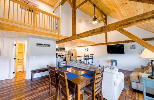 Greenville Apartamento | Historic Barn Suites