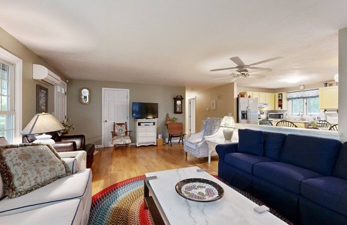 Barnstable Casa | Historic Barnstable Village Home w/ Private Yard - Near Beach