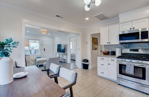 Logan Heights Casa | Historic Barrio Logan Bungalow