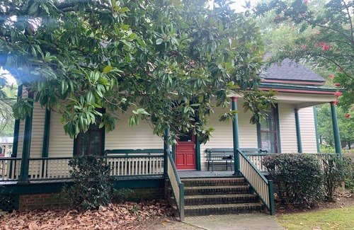 Wilson Casa | Historic Beauty Near Downtown Wilson and Barton College