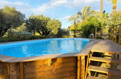 Los Arenales del Sol Casa | Histórica Masía centenaria en gran finca privada
