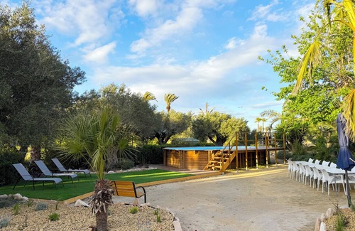 Los Arenales del Sol Casa | Histórica Masía centenaria en gran finca privada