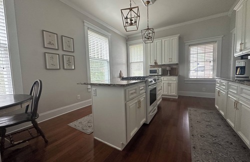 Clinton Casa | Historic Clinton Craftsman