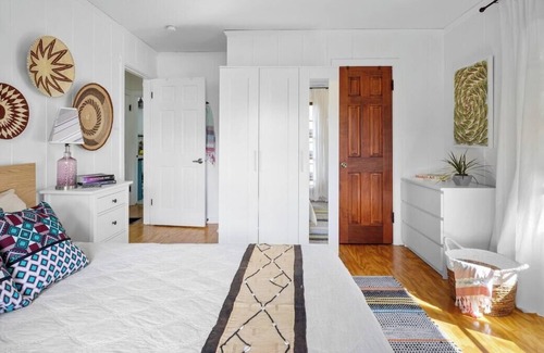 Newtown Cabaña | Historic Cocoanut Art Cottage