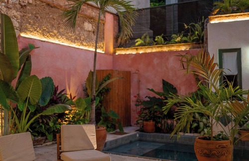 Zona Colonial Casa | Historic Colonial Gem with Private Pool in Santo Domingo