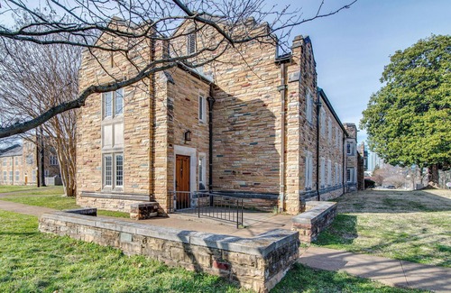 Music Row Apartamento | Historic Converted Studio SPECTACULAR location